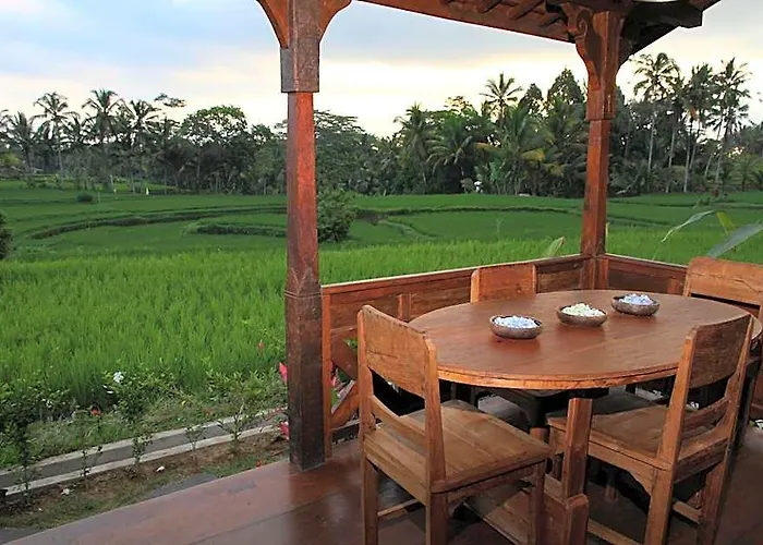 Benisari Batik Garden * Kelusa