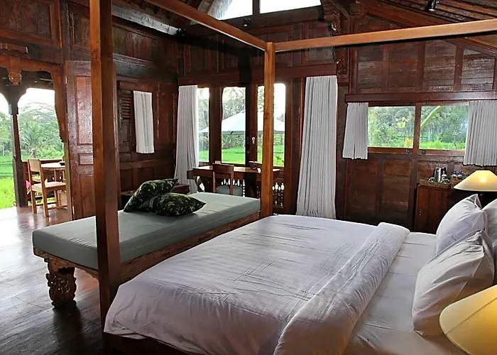 ロッジ Benisari Batik Garden *