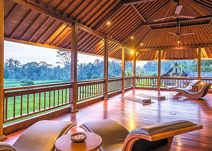 Lodge Benisari Batik Garden *